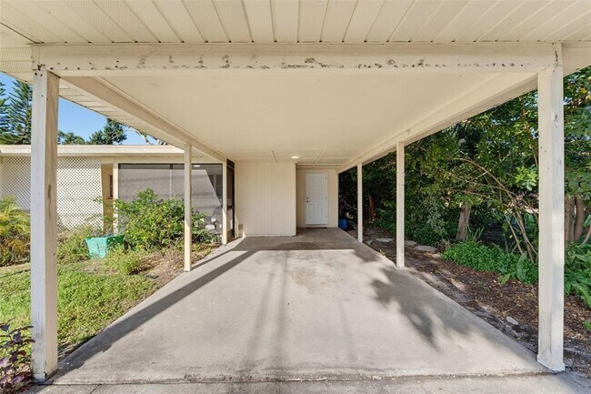 Building Photo - 1714 53rd St S