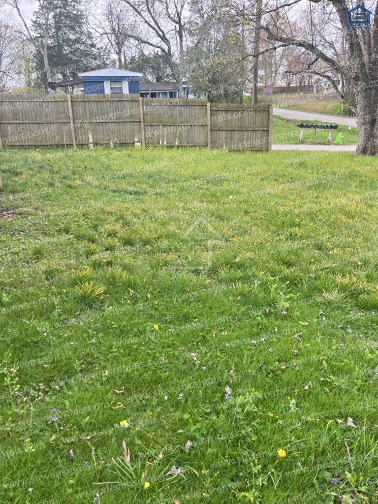 Building Photo - 159 County Farm Rd