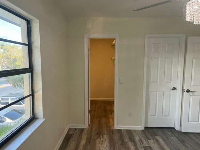 Building Photo - 3303 Kirk Rd