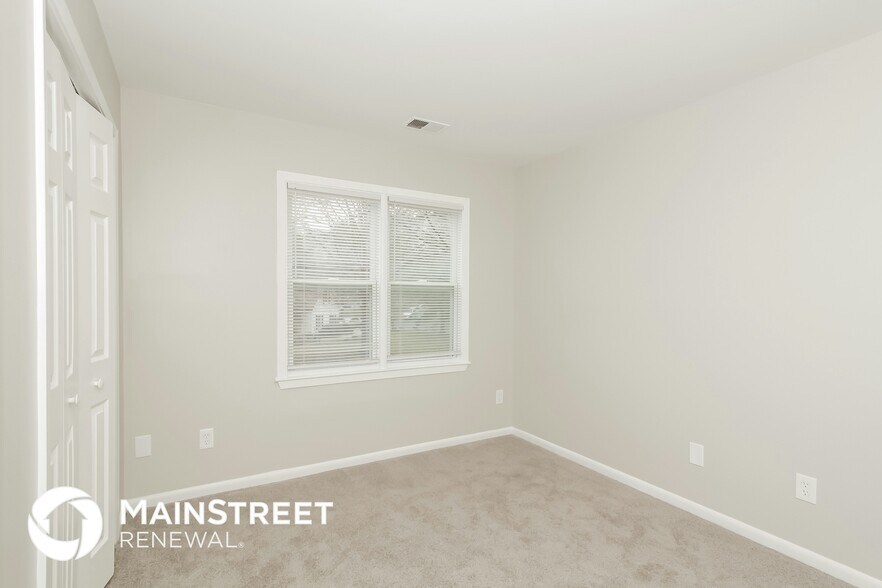 Building Photo - 7204 Bevington Oaks Ct