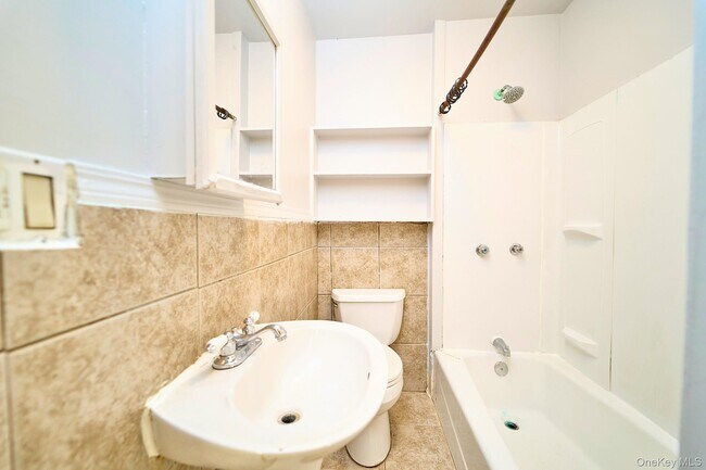 Building Photo - 10 Railroad Ave