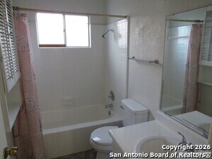 Building Photo - 5518 Eaglewood St