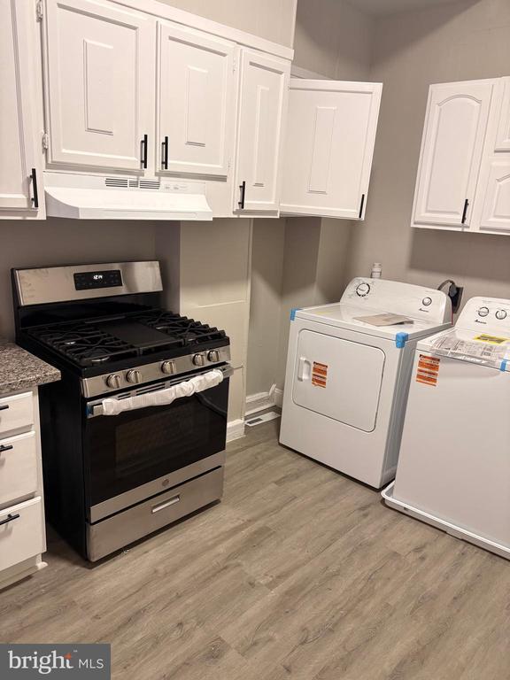 Building Photo - 2913 Parkwood Ave