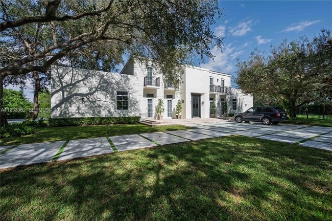 Building Photo - 6355 SW 114th St