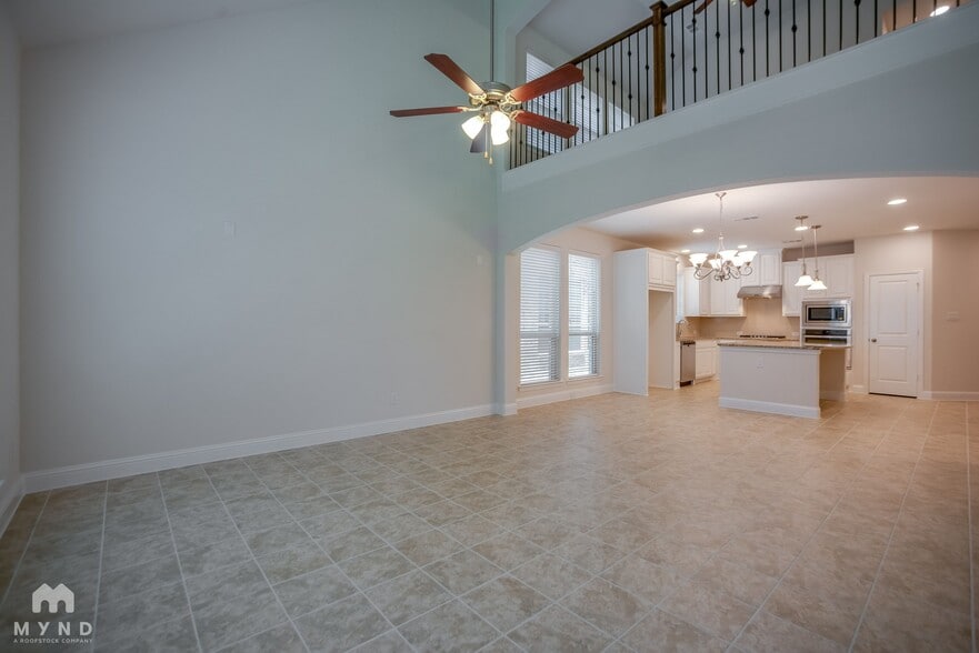 Building Photo - 116 Knight of Realm Blvd