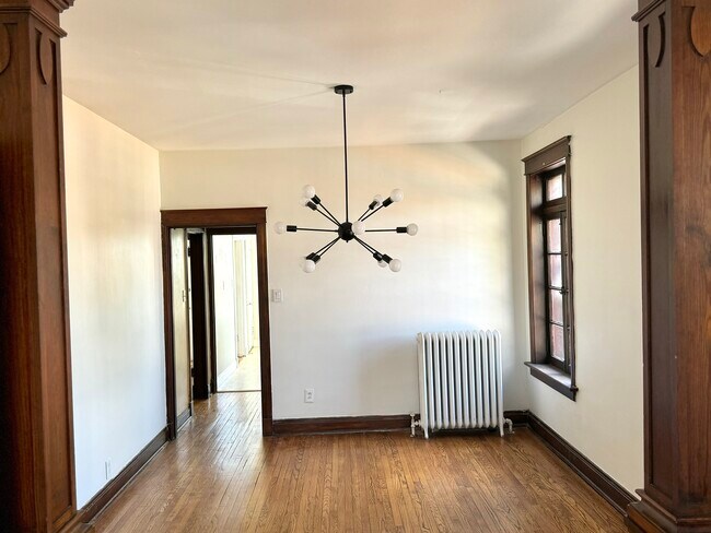 Building Photo - 2601 S Kingshighway Blvd