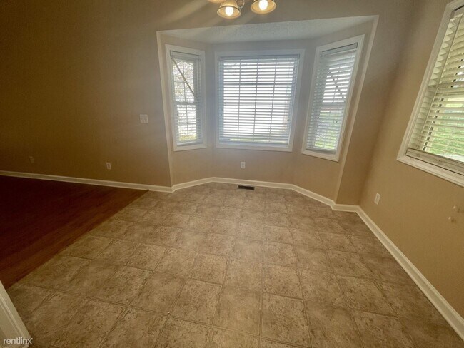 Building Photo - 3 br, 2 bath House - 3353 Neptune Dr