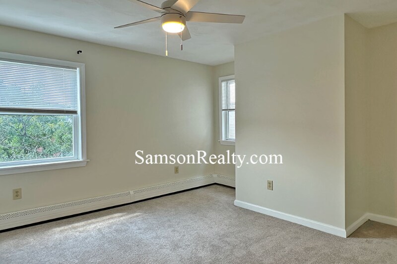Building Photo - 204 Angell St