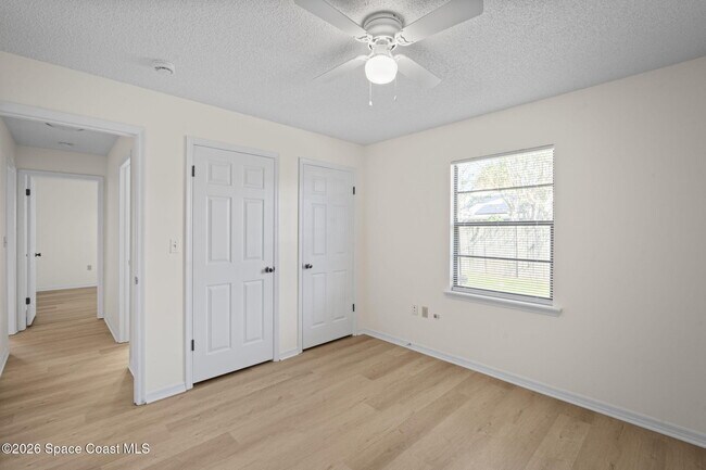 Building Photo - 1780 Stewart Pl