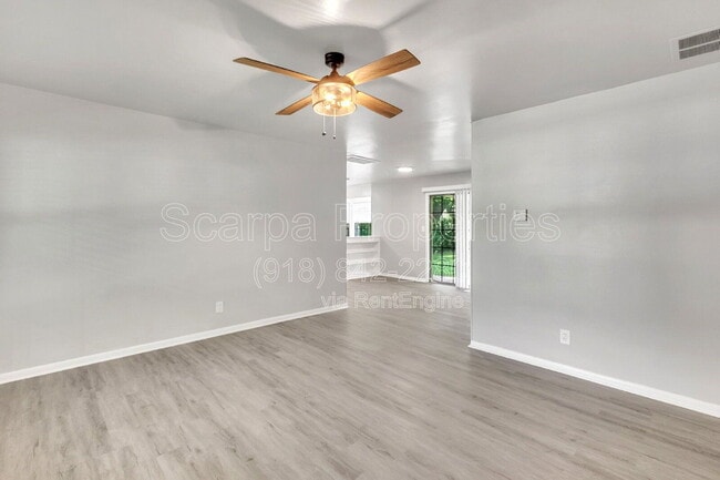 Building Photo - 1809 S Birch Ave