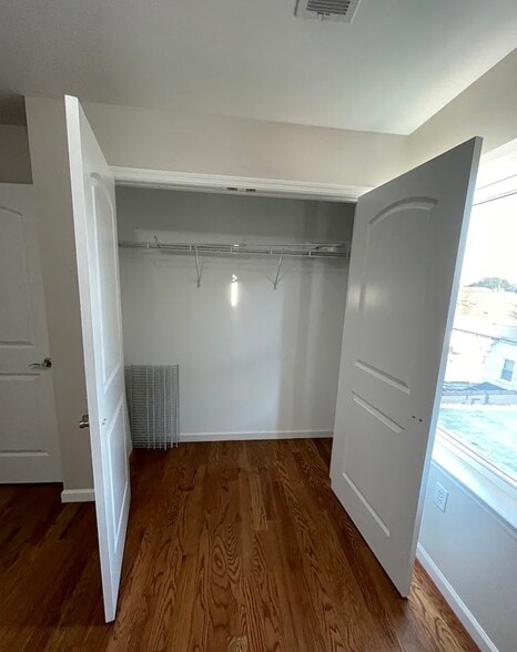 Building Photo - 234 Palmer St