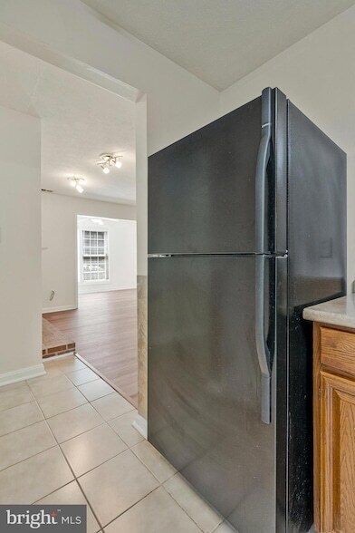 Building Photo - 10070 Oakton Terrace Rd