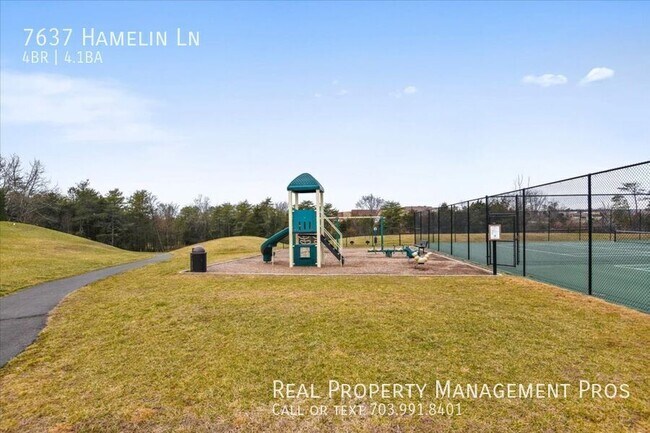 Building Photo - 7637 Hamelin Ln