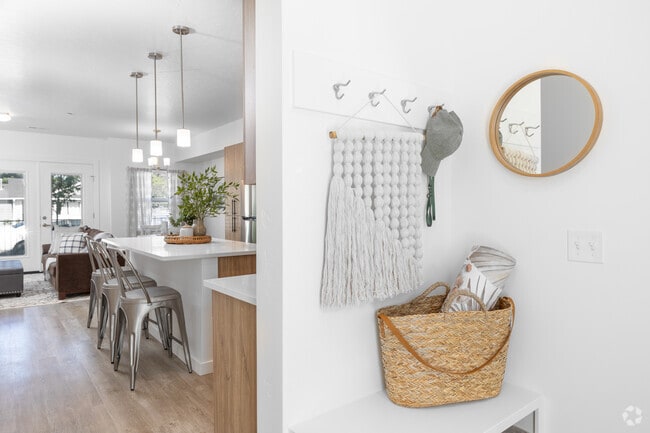 BroadstoneTownhomes-2bd-2.5ba-1025sf - Broadstone Townhomes