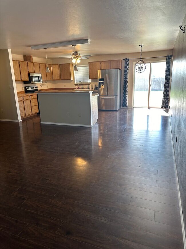 Building Photo - 2 Bedroom 2 Bathroom Home for Rent