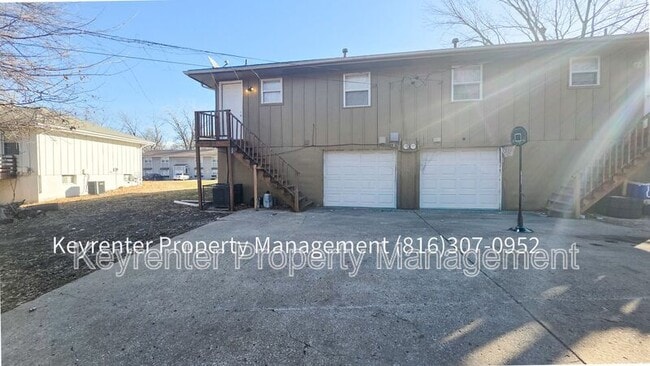 Building Photo - 5428 Ditzler Ave