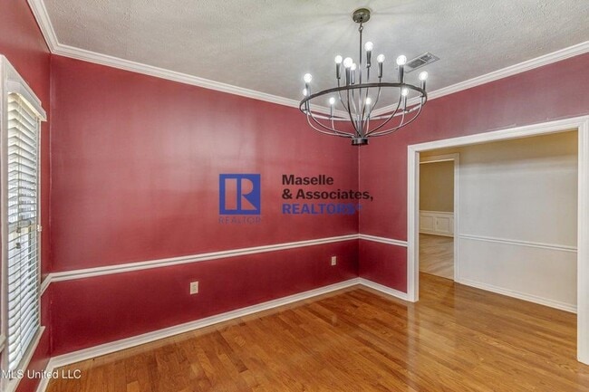 Building Photo - 3 Bed/2 Bath Home in Castlewoods in Brandon