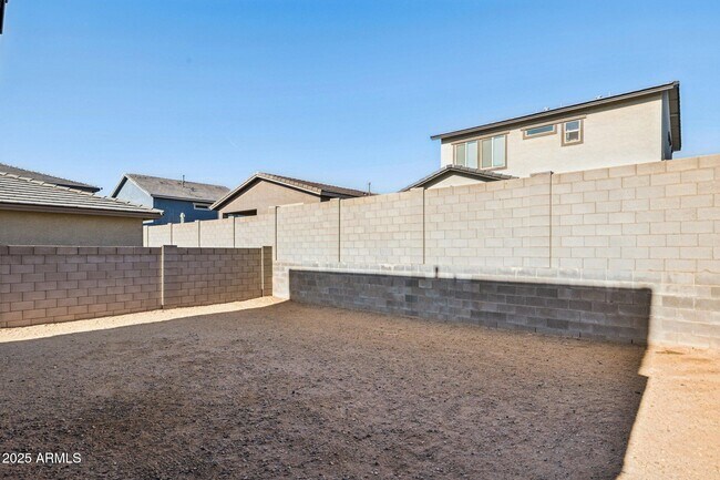 Building Photo - 20838 W Granada Rd
