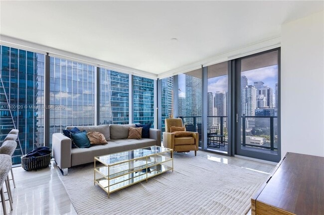 Building Photo - Echo Brickell 1451 Brickell Ave, Unit A1906