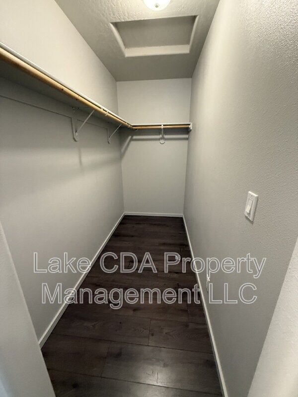 Building Photo - 3995 W Belgrave Wy