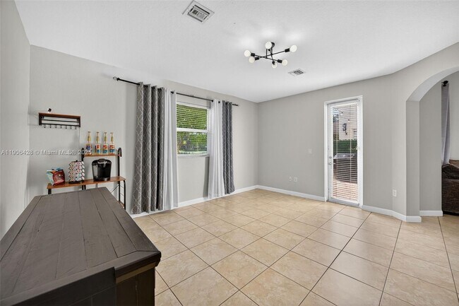 Building Photo - 379 NE 25th Terrace