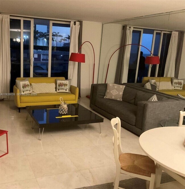 Building Photo - 2301 Collins Ave