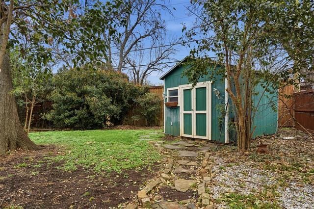 Building Photo - 1039 N Winnetka Ave