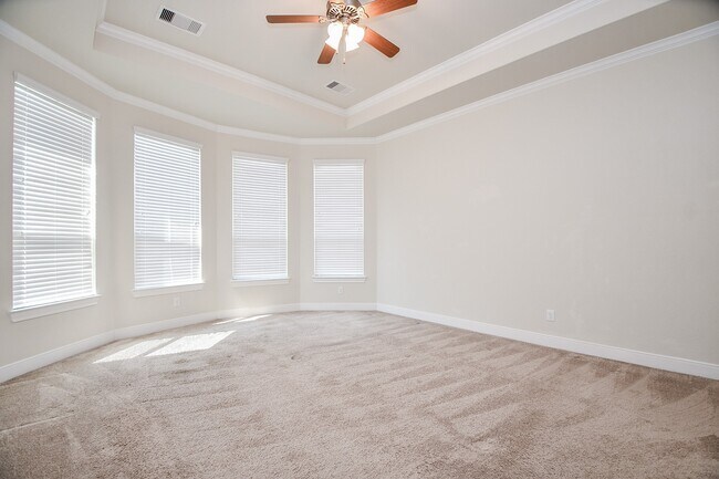Building Photo - 25106 Sundance Park Ln