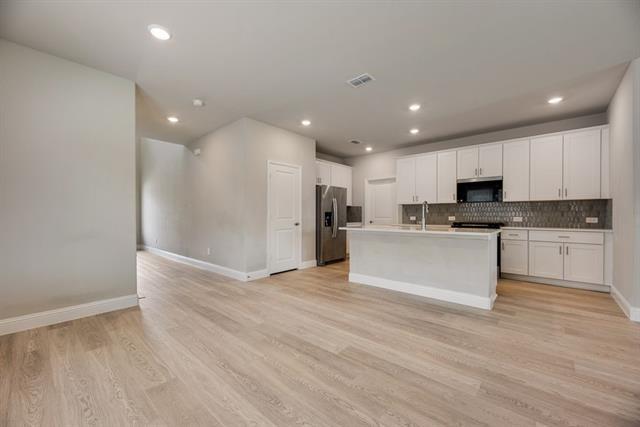 Building Photo - 605 Willet Dr