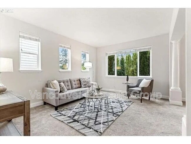 Building Photo - 2310 NE 158th Ave