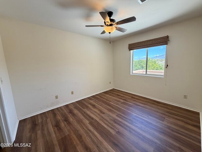 Building Photo - 11384 N Sawtooth Rd