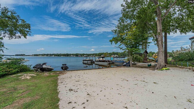 Building Photo - 132 Laguna Vista Dr