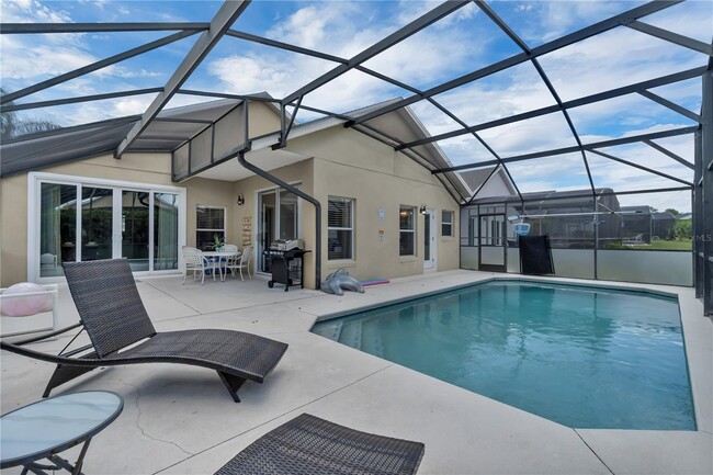 Building Photo - 16635 Palm Spring Dr