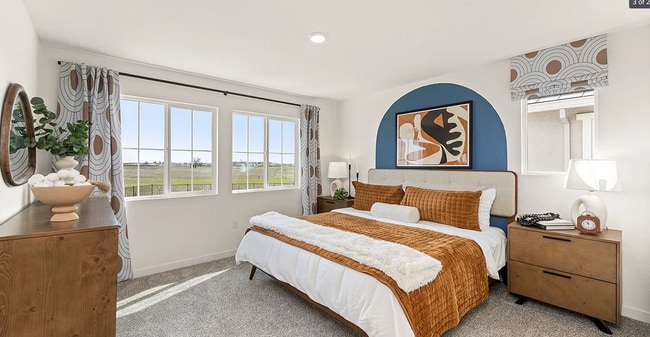 Building Photo - Beautiful Roseville Home! Please read entire ad for viewings!