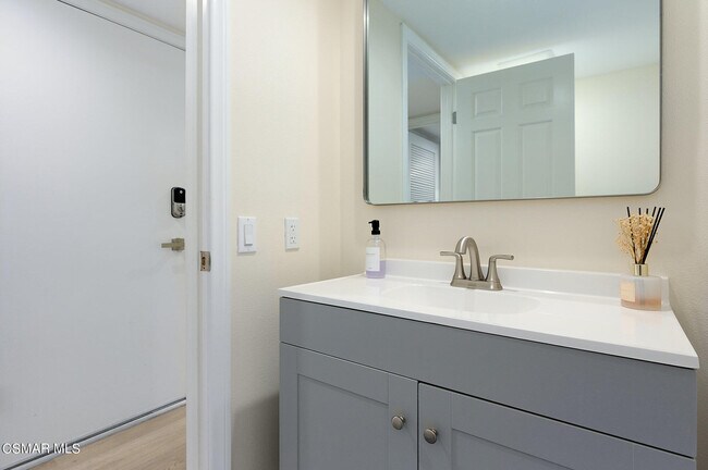 Building Photo - 5557 Adelina Ct