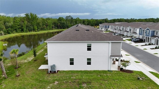 Building Photo - 3091 Chromatic St