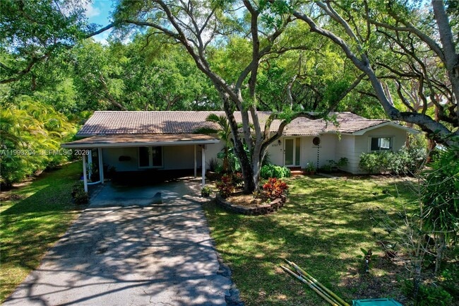 Building Photo - 6767 SW 154th St