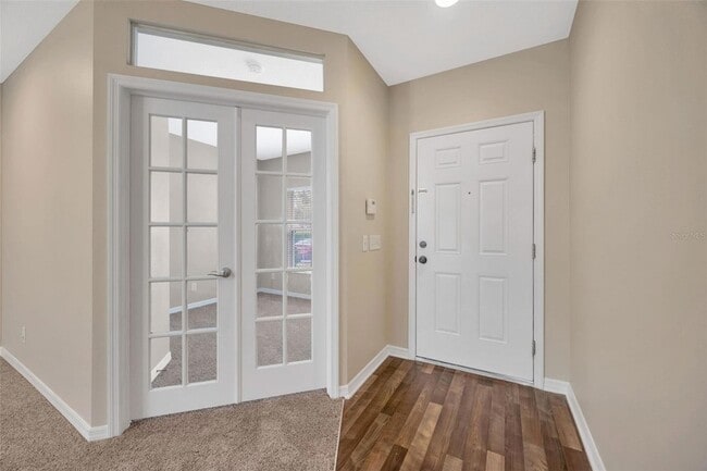 Building Photo - 5809 Fishhawk Ridge Dr