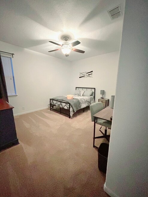 Building Photo - 13926 Bella Donna