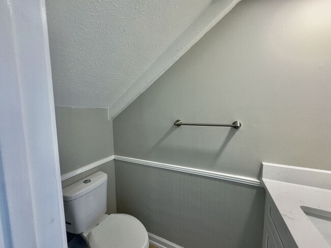 Building Photo - ! Beautiful 2BA/1.5BR Townhome in Gulf Highlands!