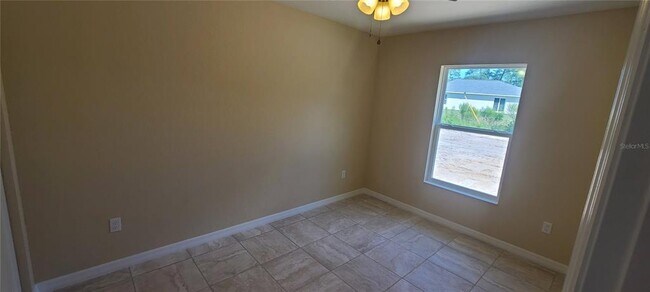 Building Photo - 3858 SW 133rd Loop