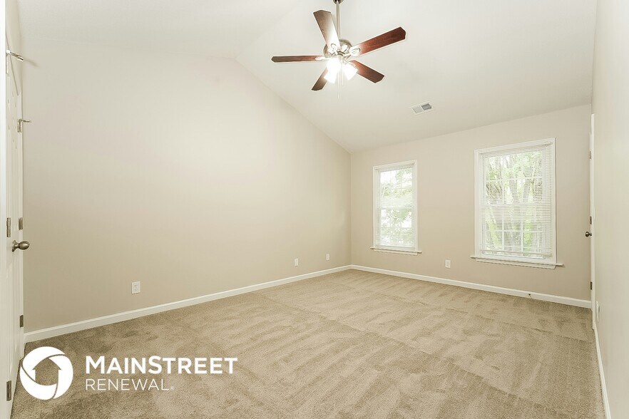 Building Photo - 6815 Renwick Ct