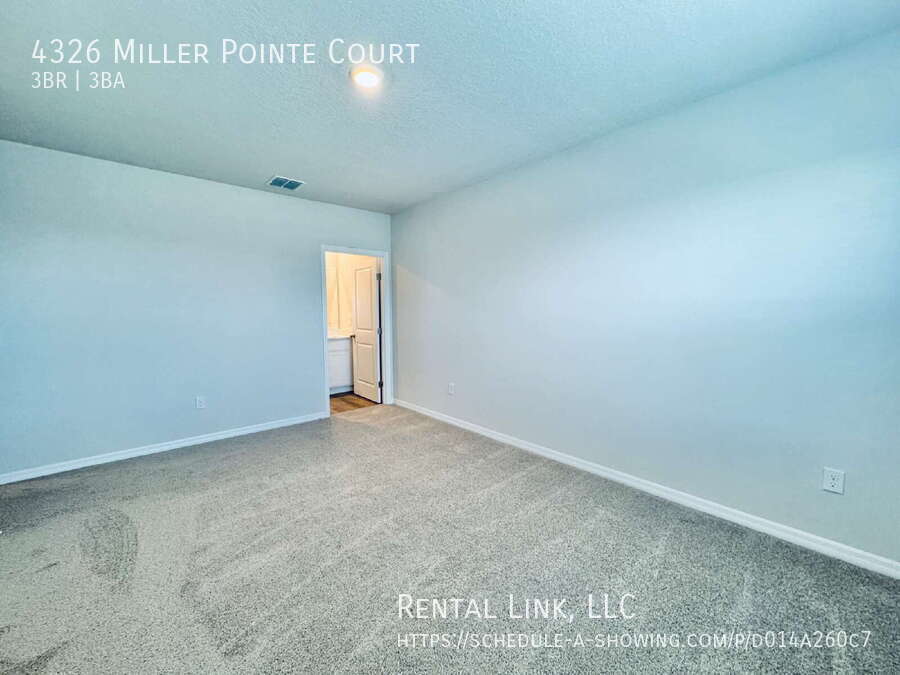 Building Photo - 4326 Miller Pointe Ct