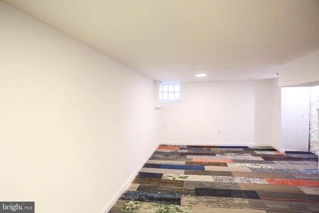 Building Photo - 3702 Hayward Ave