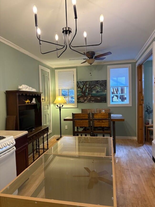 Building Photo - 1 Bed, 1 Bath + Office | Guerneville (Rio ...