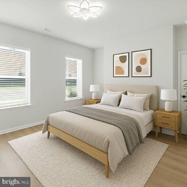 Building Photo - 4 Barton Ave