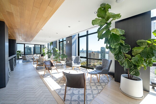 Building Photo - Fantastic One Bedroom in Downtown JC