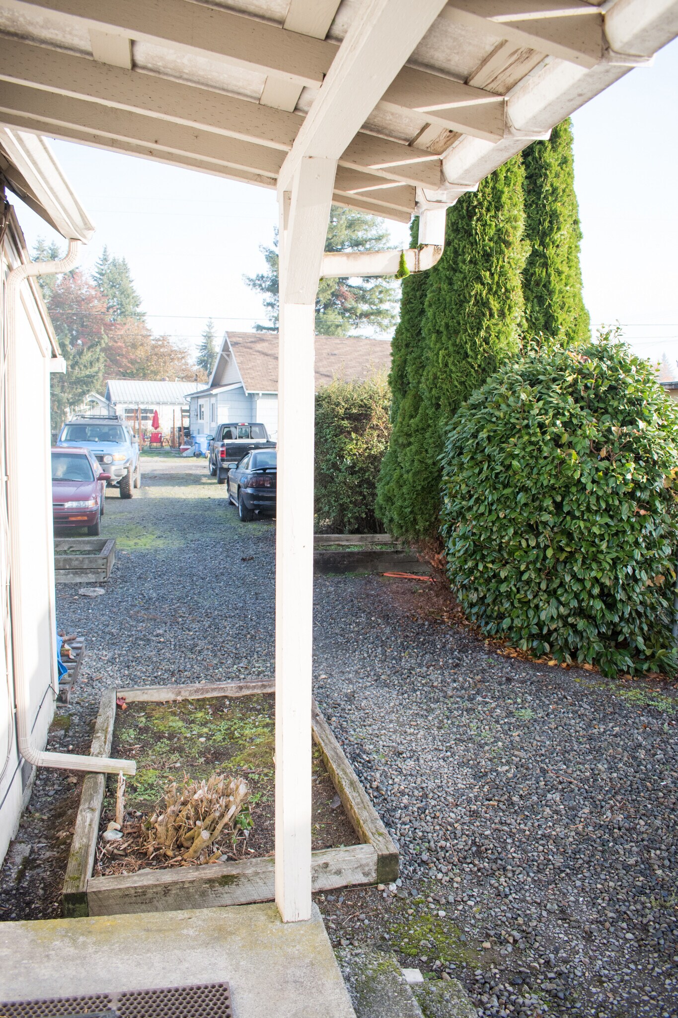 Private, off street, parking - 1007 W Main St