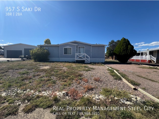 Primary Photo - 957 S Saki Dr