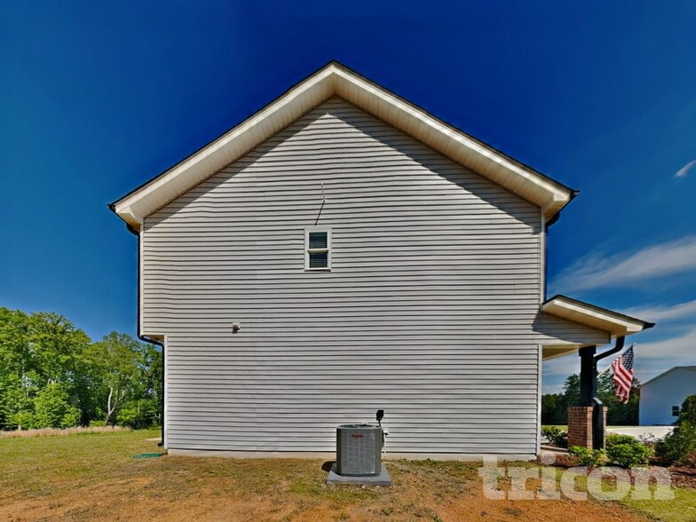 Building Photo - 783 Springtooth Dr